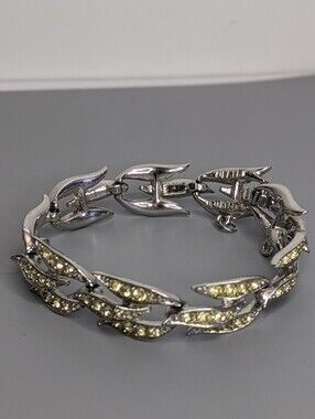 Vintage Sarah Coventry Pale Yellow Green Rhinestone Silver Tone Link Bracelet
